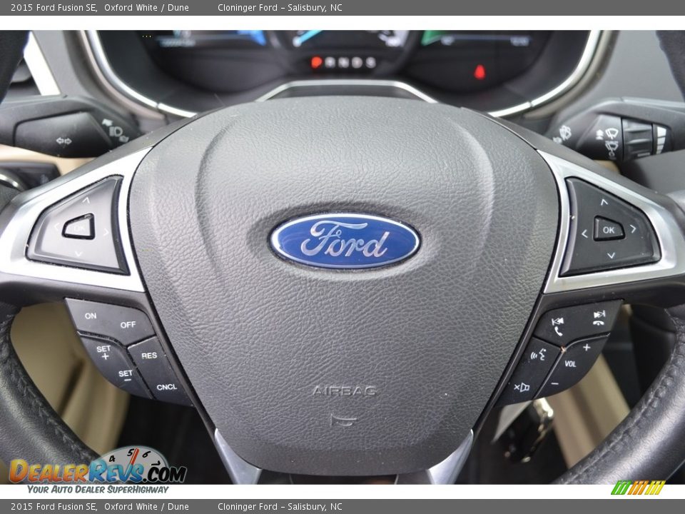 2015 Ford Fusion SE Oxford White / Dune Photo #23