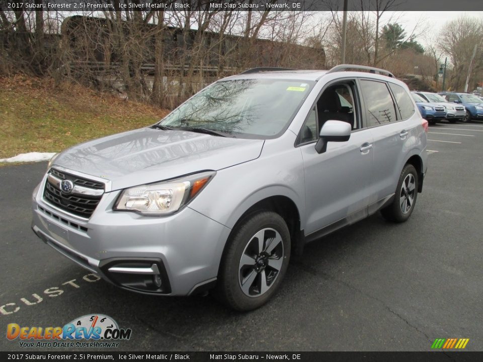 2017 Subaru Forester 2.5i Premium Ice Silver Metallic / Black Photo #2