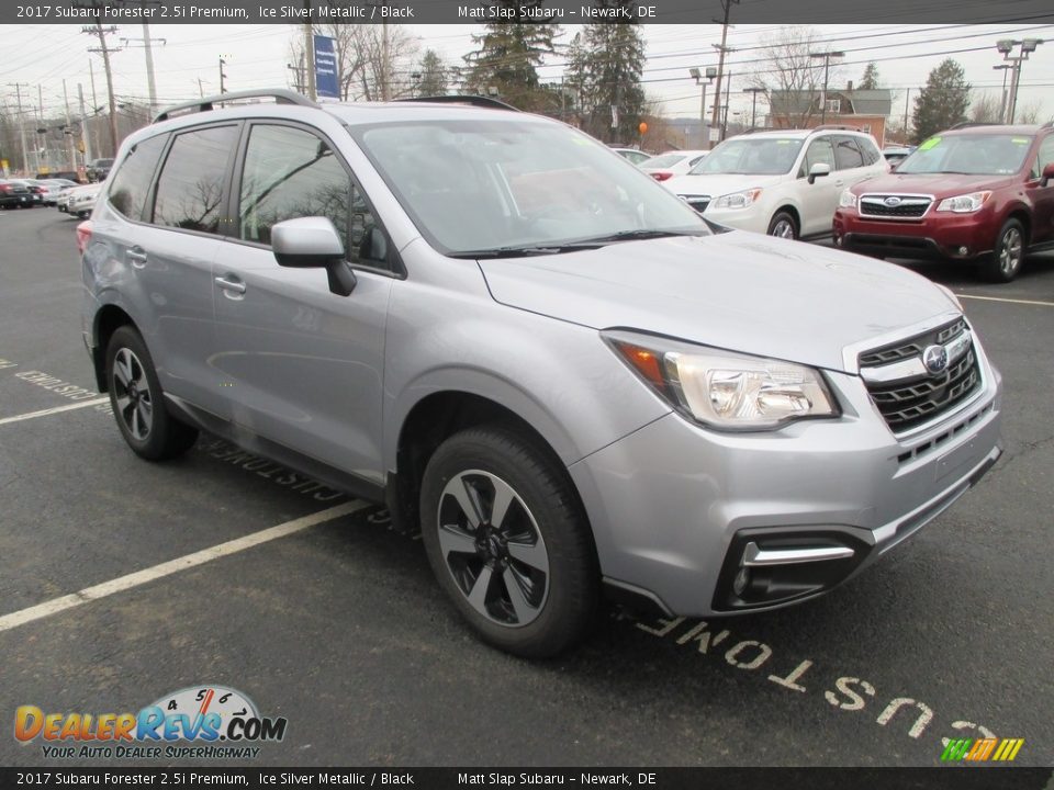2017 Subaru Forester 2.5i Premium Ice Silver Metallic / Black Photo #4