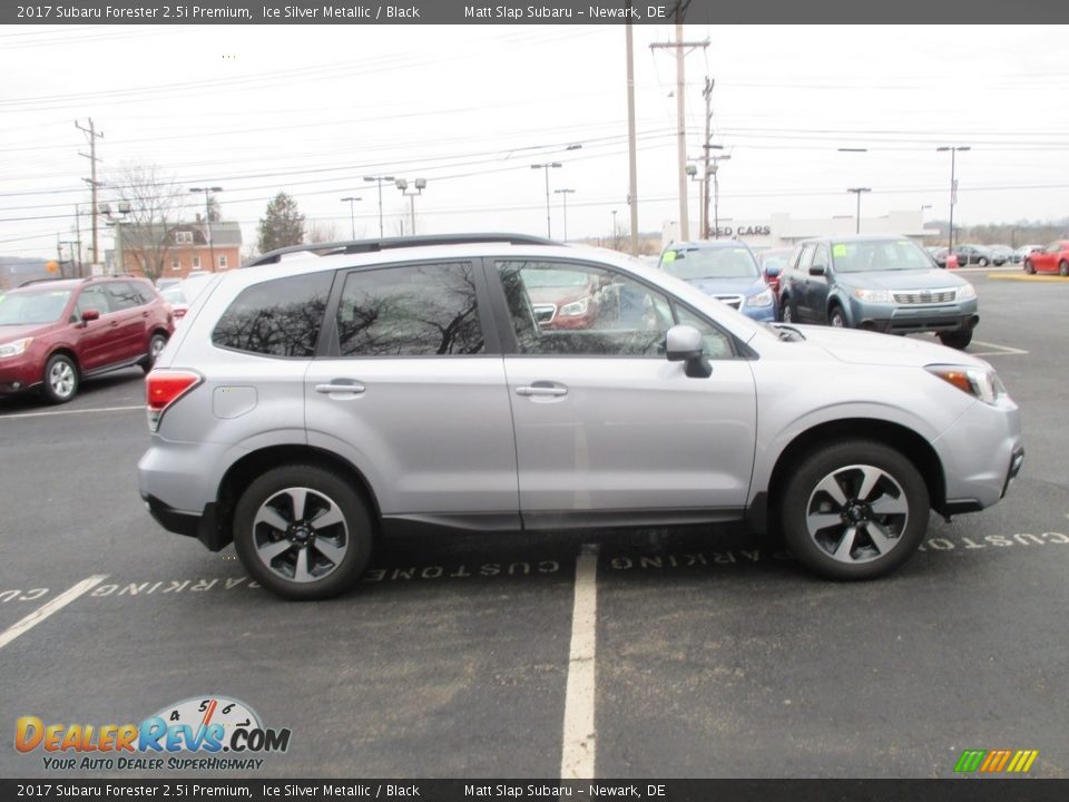 2017 Subaru Forester 2.5i Premium Ice Silver Metallic / Black Photo #5
