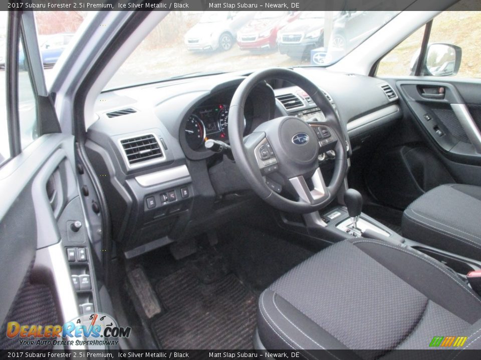 2017 Subaru Forester 2.5i Premium Ice Silver Metallic / Black Photo #12