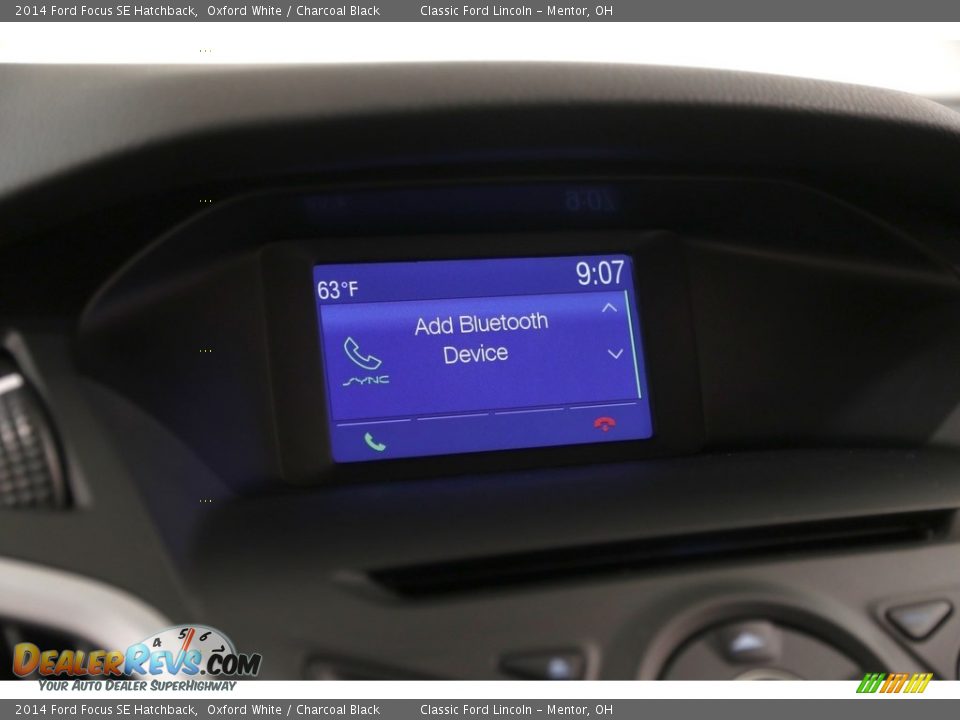 2014 Ford Focus SE Hatchback Oxford White / Charcoal Black Photo #10