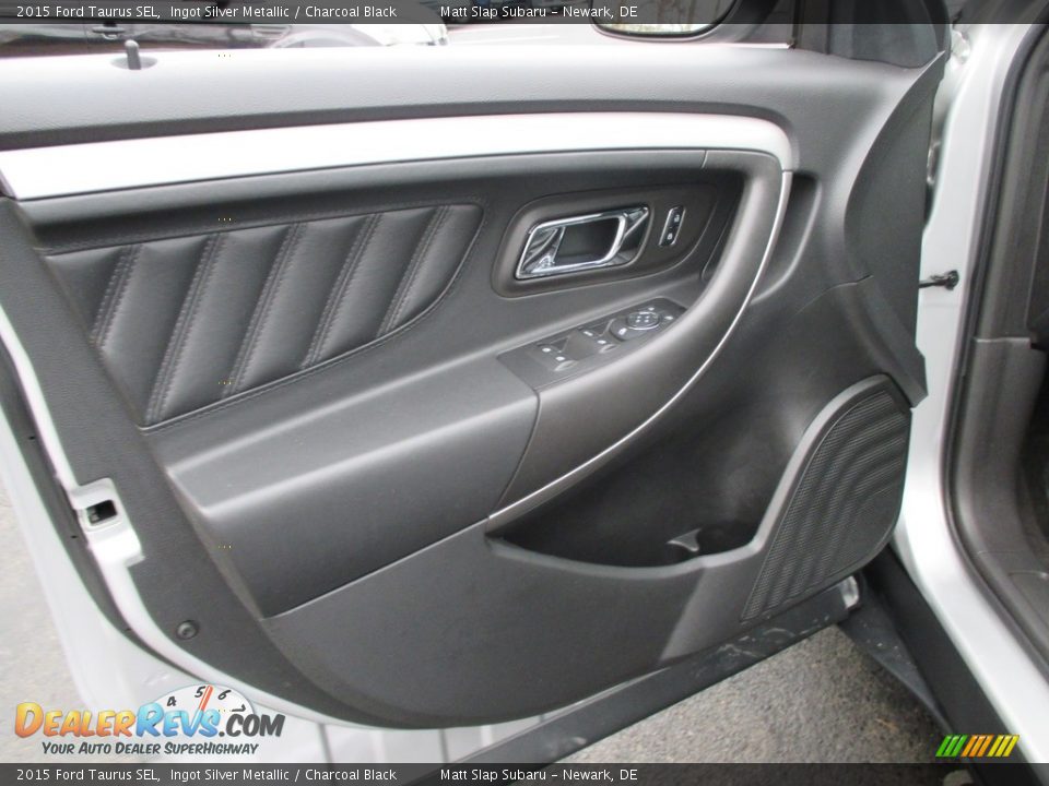 2015 Ford Taurus SEL Ingot Silver Metallic / Charcoal Black Photo #14