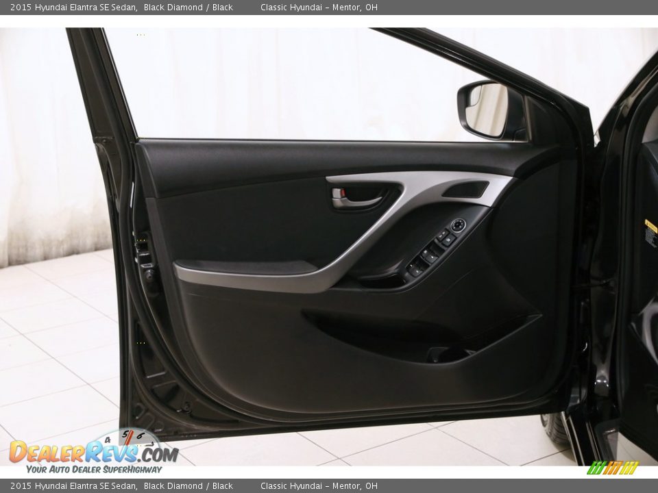 2015 Hyundai Elantra SE Sedan Black Diamond / Black Photo #4