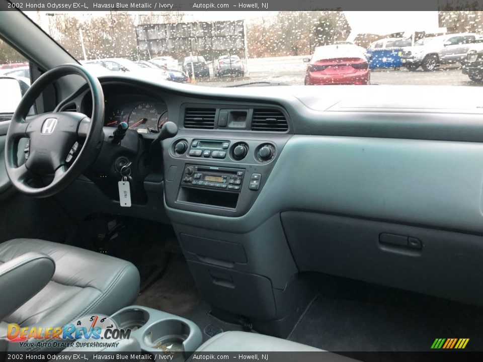 2002 Honda Odyssey EX-L Havasu Blue Metallic / Ivory Photo #17