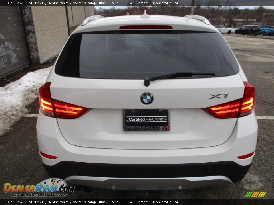 2015 BMW X1 xDrive28i Alpine White / Oyster/Orange-Black Piping Photo #4