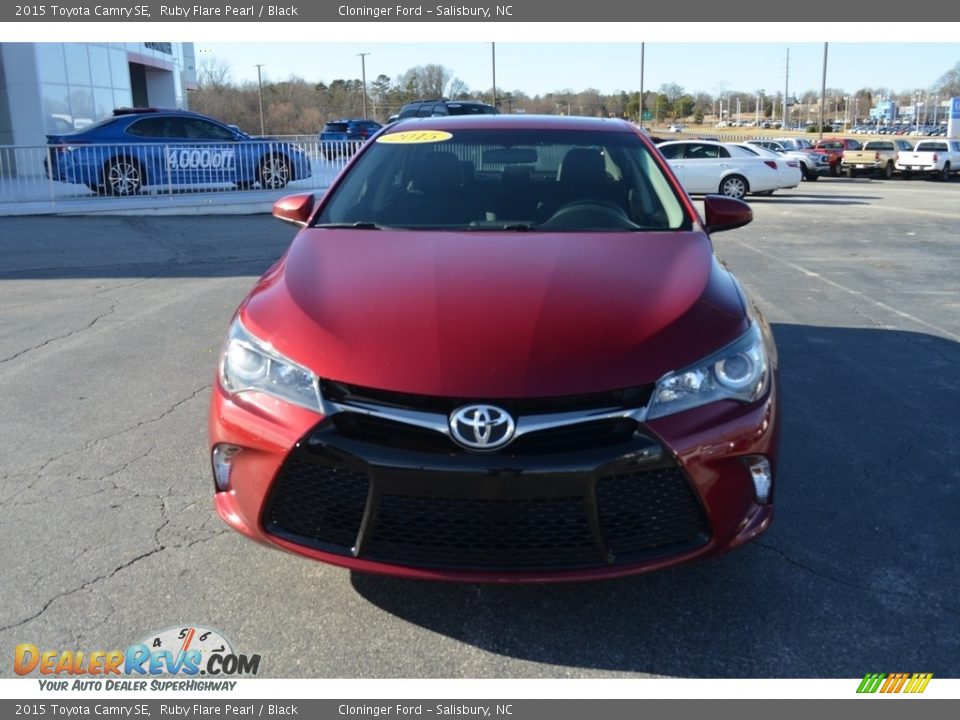 2015 Toyota Camry SE Ruby Flare Pearl / Black Photo #26