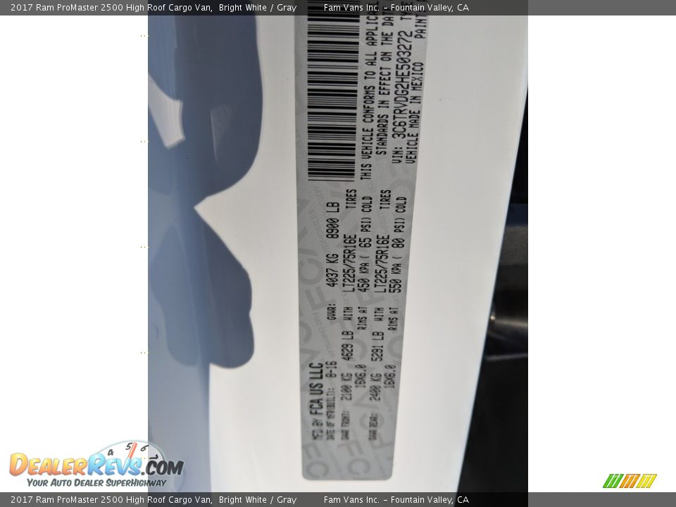 2017 Ram ProMaster 2500 High Roof Cargo Van Bright White / Gray Photo #13