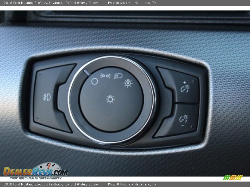 2018 Ford Mustang EcoBoost Fastback Oxford White / Ebony Photo #23