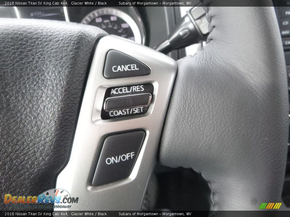 Controls of 2018 Nissan Titan SV King Cab 4x4 Photo #19