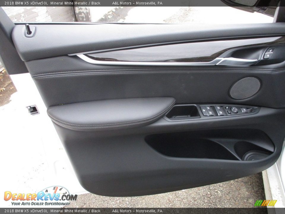 2018 BMW X5 xDrive50i Mineral White Metallic / Black Photo #10