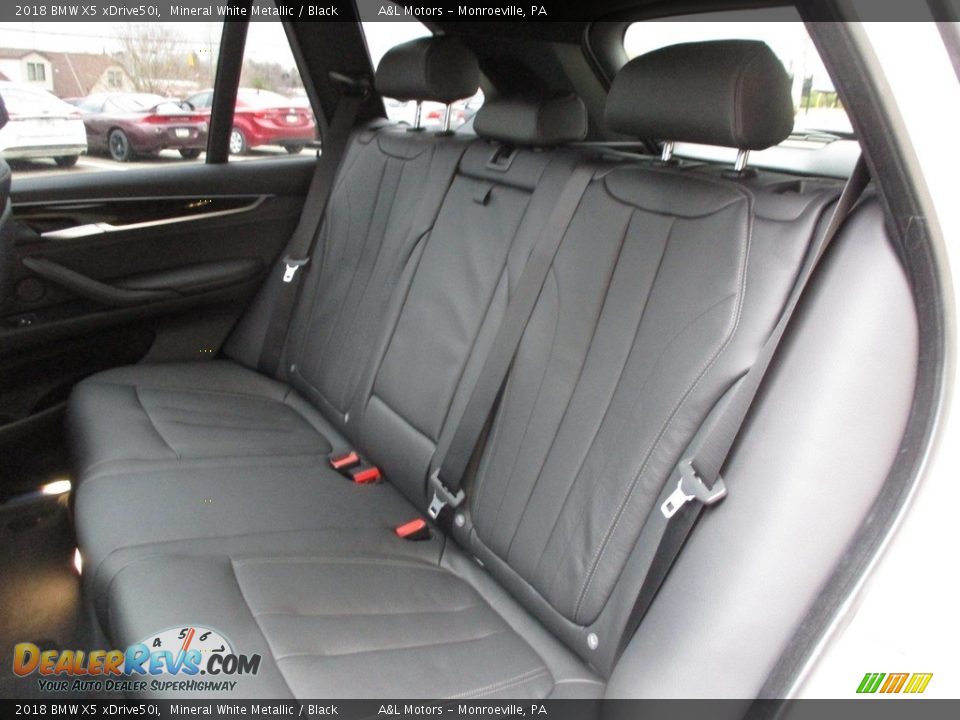 2018 BMW X5 xDrive50i Mineral White Metallic / Black Photo #13