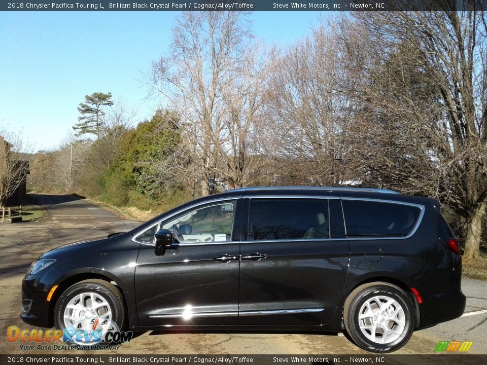 2018 Chrysler Pacifica Touring L Brilliant Black Crystal Pearl / Cognac/Alloy/Toffee Photo #1