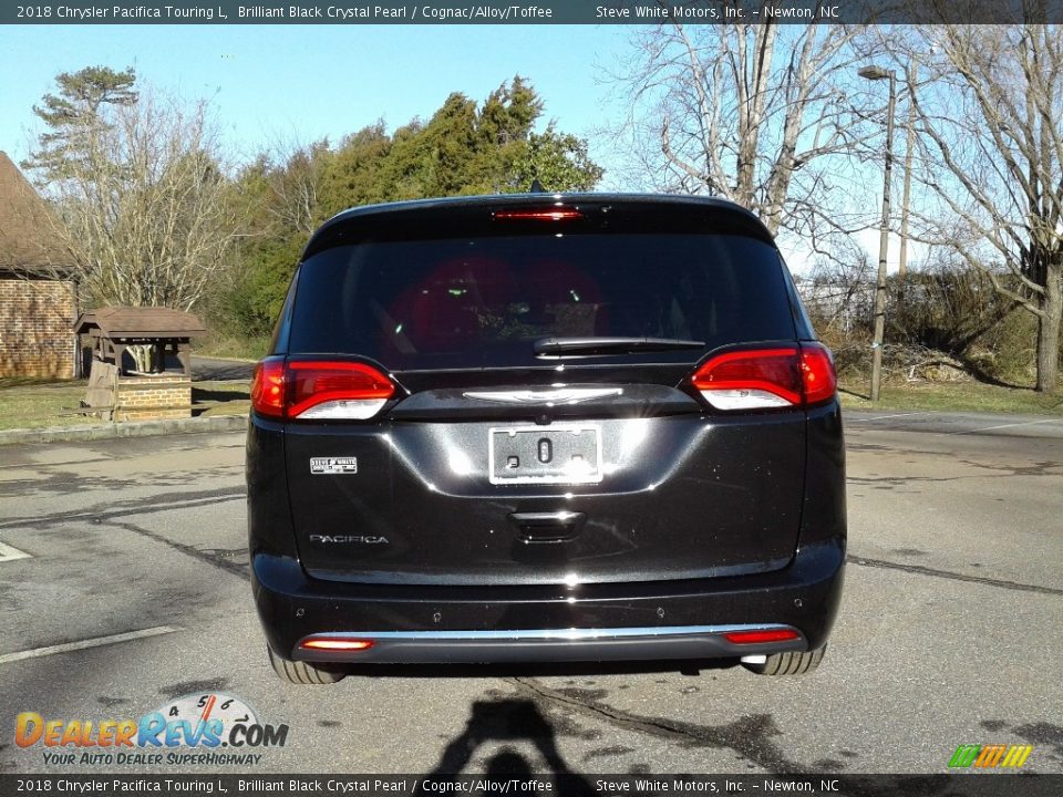 2018 Chrysler Pacifica Touring L Brilliant Black Crystal Pearl / Cognac/Alloy/Toffee Photo #7