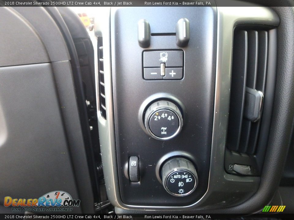 2018 Chevrolet Silverado 2500HD LTZ Crew Cab 4x4 Black / Jet Black Photo #14