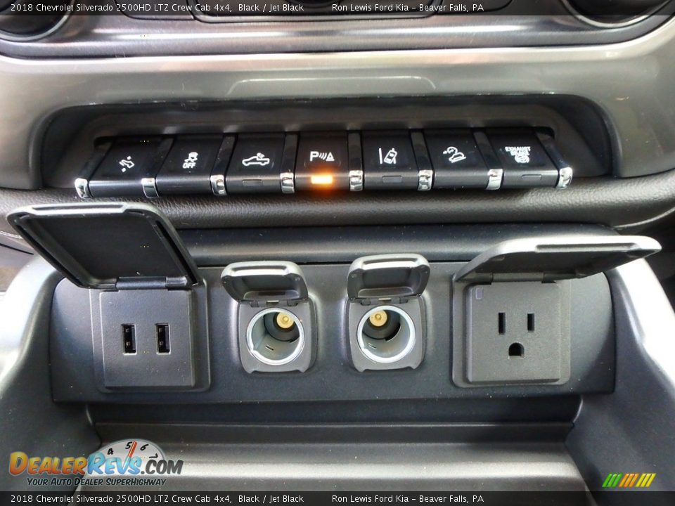 2018 Chevrolet Silverado 2500HD LTZ Crew Cab 4x4 Black / Jet Black Photo #19