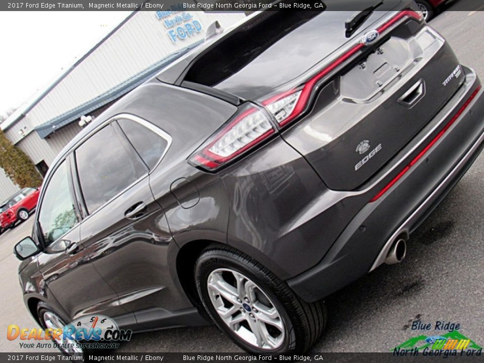 2017 Ford Edge Titanium Magnetic Metallic / Ebony Photo #35