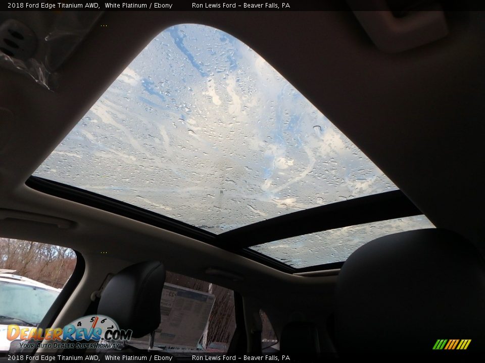 2018 Ford Edge Titanium AWD White Platinum / Ebony Photo #15