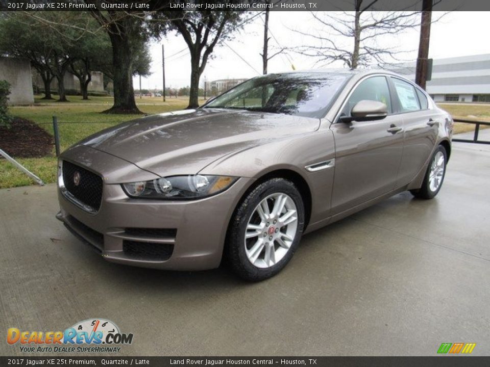 Front 3/4 View of 2017 Jaguar XE 25t Premium Photo #10