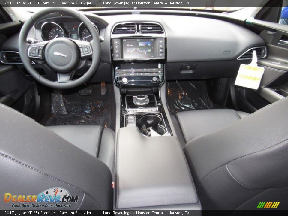 2017 Jaguar XE 25t Premium Caesium Blue / Jet Photo #4