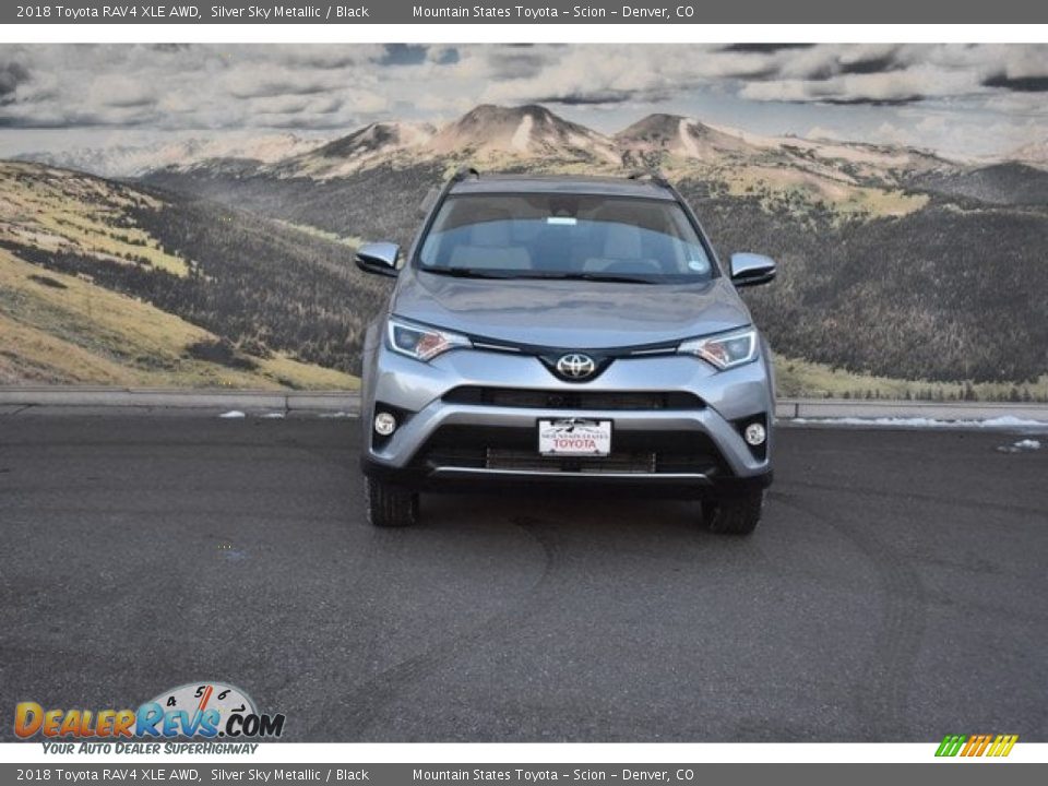 2018 Toyota RAV4 XLE AWD Silver Sky Metallic / Black Photo #2