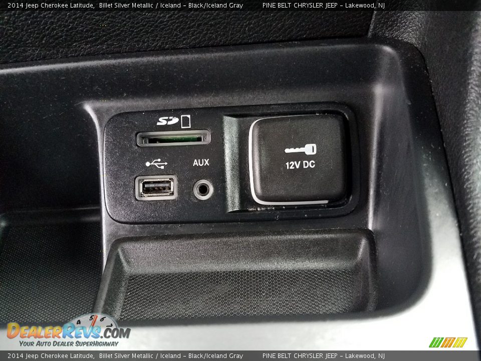 2014 Jeep Cherokee Latitude Billet Silver Metallic / Iceland - Black/Iceland Gray Photo #18