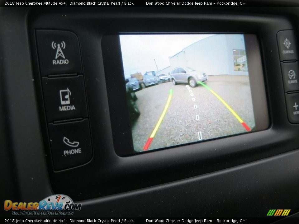 2018 Jeep Cherokee Altitude 4x4 Diamond Black Crystal Pearl / Black Photo #2