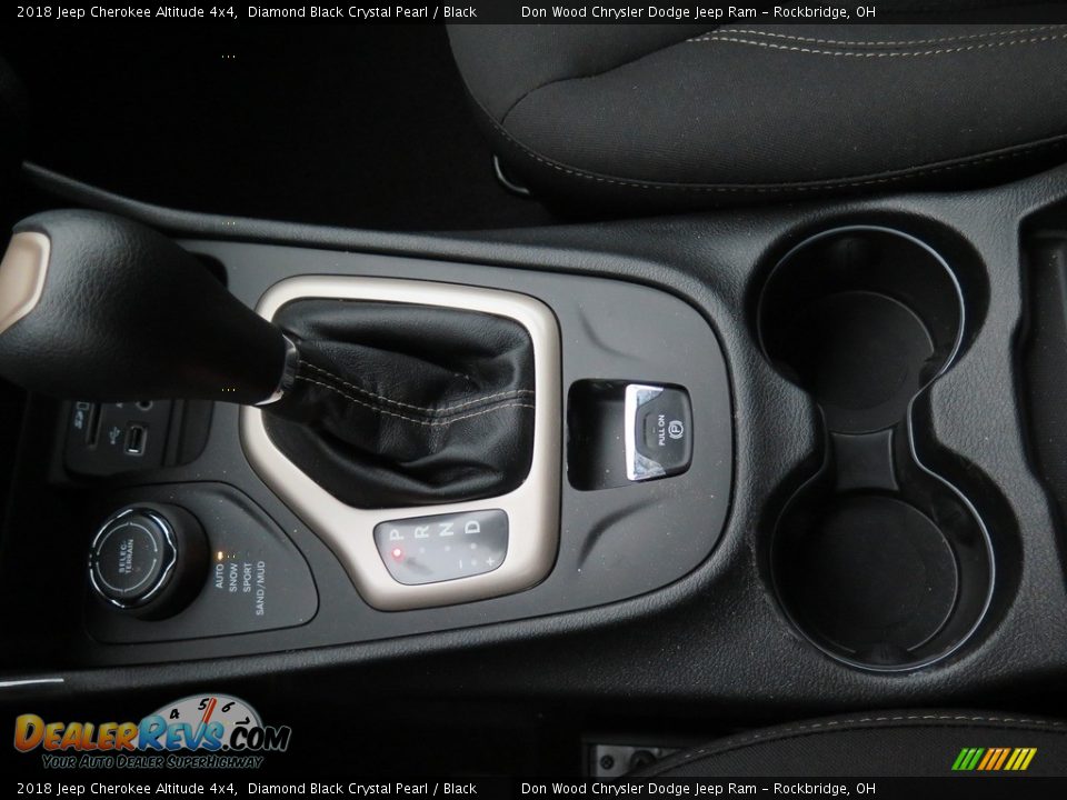 2018 Jeep Cherokee Altitude 4x4 Diamond Black Crystal Pearl / Black Photo #18