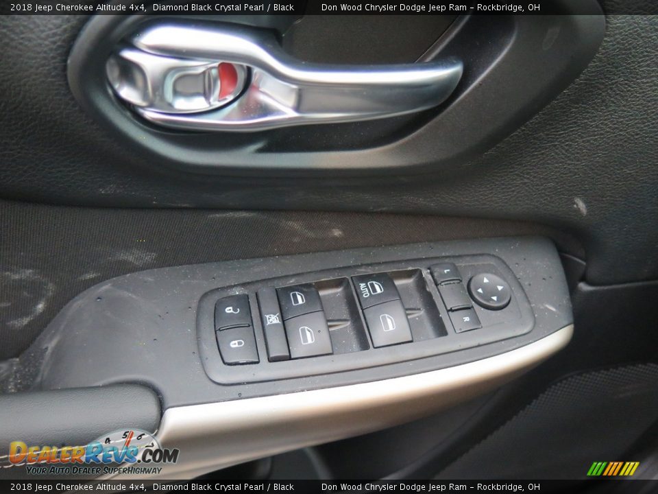 2018 Jeep Cherokee Altitude 4x4 Diamond Black Crystal Pearl / Black Photo #30