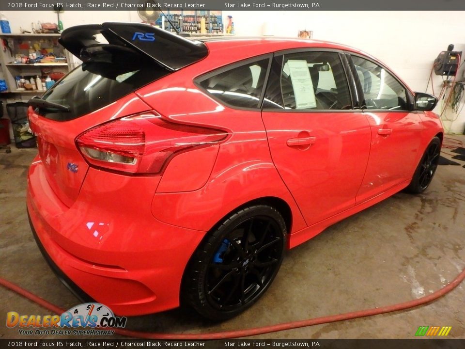 2018 Ford Focus RS Hatch Race Red / Charcoal Black Recaro Leather Photo #3