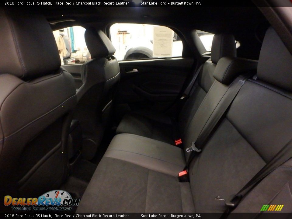 2018 Ford Focus RS Hatch Race Red / Charcoal Black Recaro Leather Photo #10