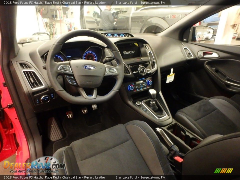 Front Seat of 2018 Ford Focus RS Hatch Photo #11