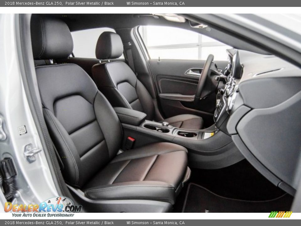2018 Mercedes-Benz GLA 250 Polar Silver Metallic / Black Photo #2