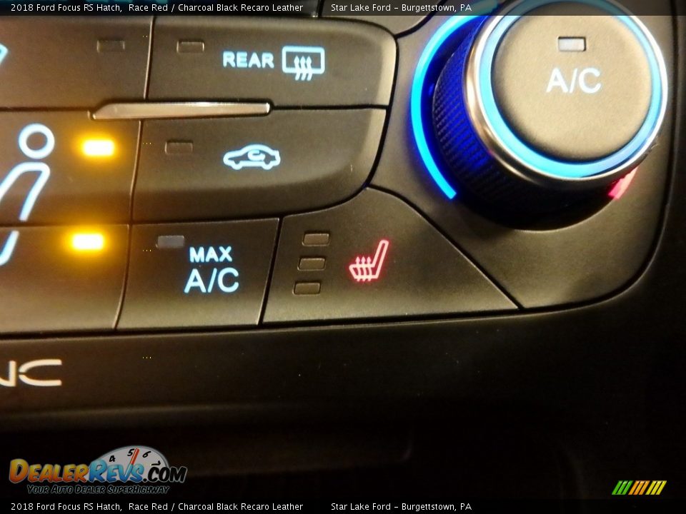 2018 Ford Focus RS Hatch Race Red / Charcoal Black Recaro Leather Photo #18