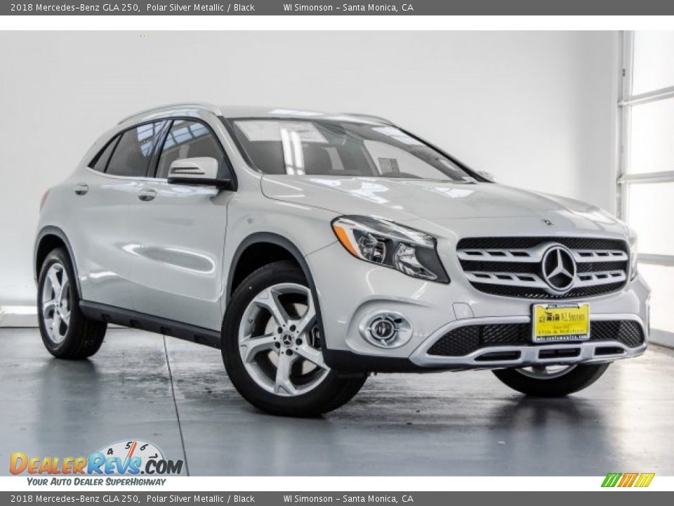 2018 Mercedes-Benz GLA 250 Polar Silver Metallic / Black Photo #12