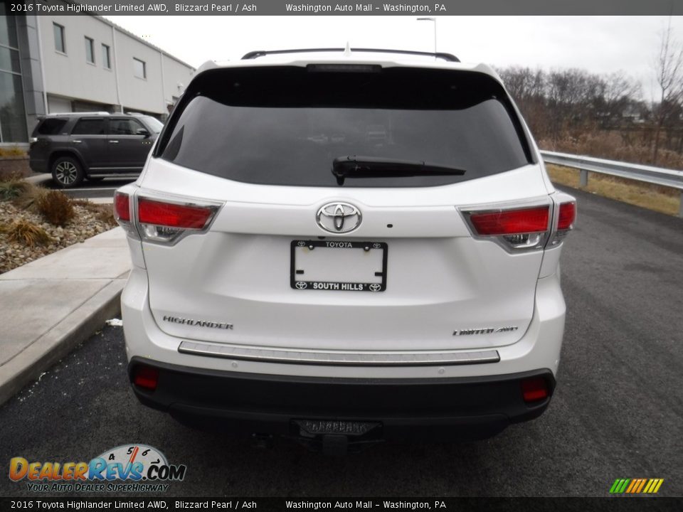 2016 Toyota Highlander Limited AWD Blizzard Pearl / Ash Photo #9