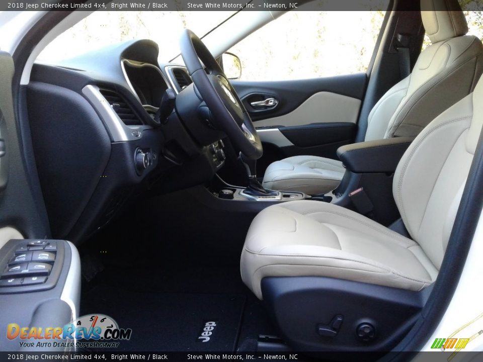 2018 Jeep Cherokee Limited 4x4 Bright White / Black Photo #10
