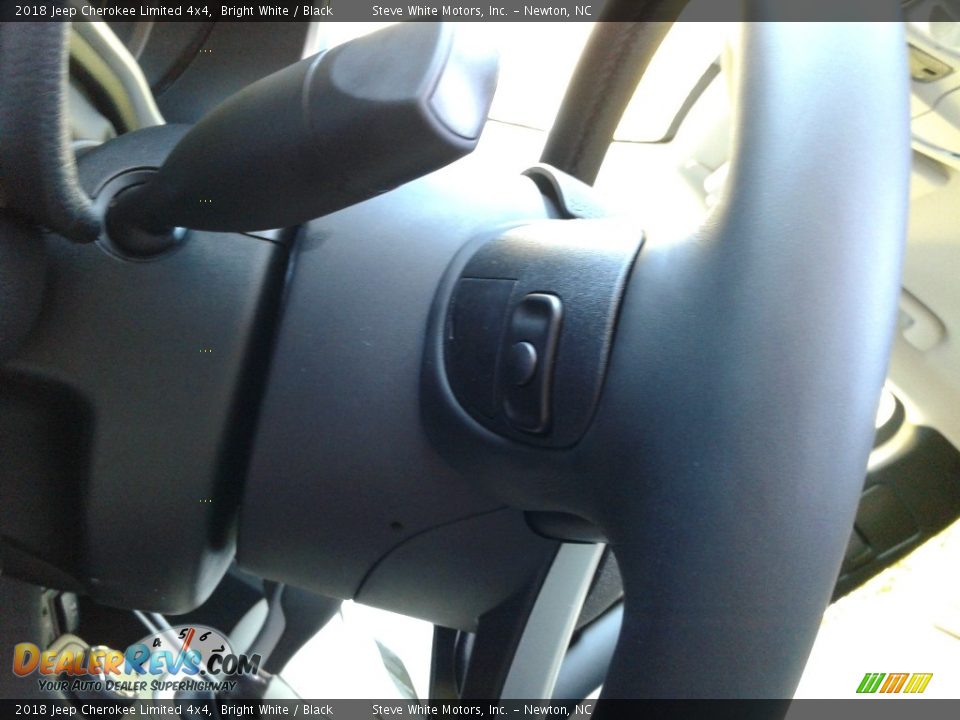 2018 Jeep Cherokee Limited 4x4 Bright White / Black Photo #15