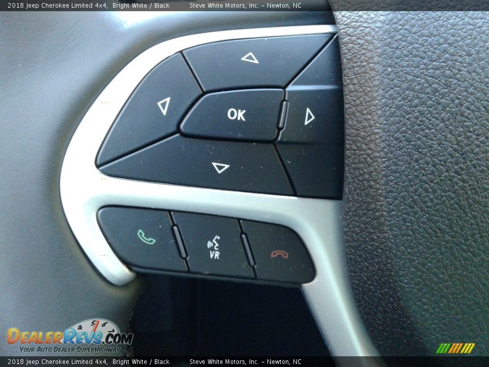 2018 Jeep Cherokee Limited 4x4 Bright White / Black Photo #16