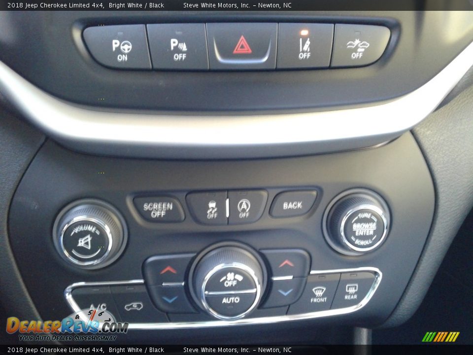 2018 Jeep Cherokee Limited 4x4 Bright White / Black Photo #26