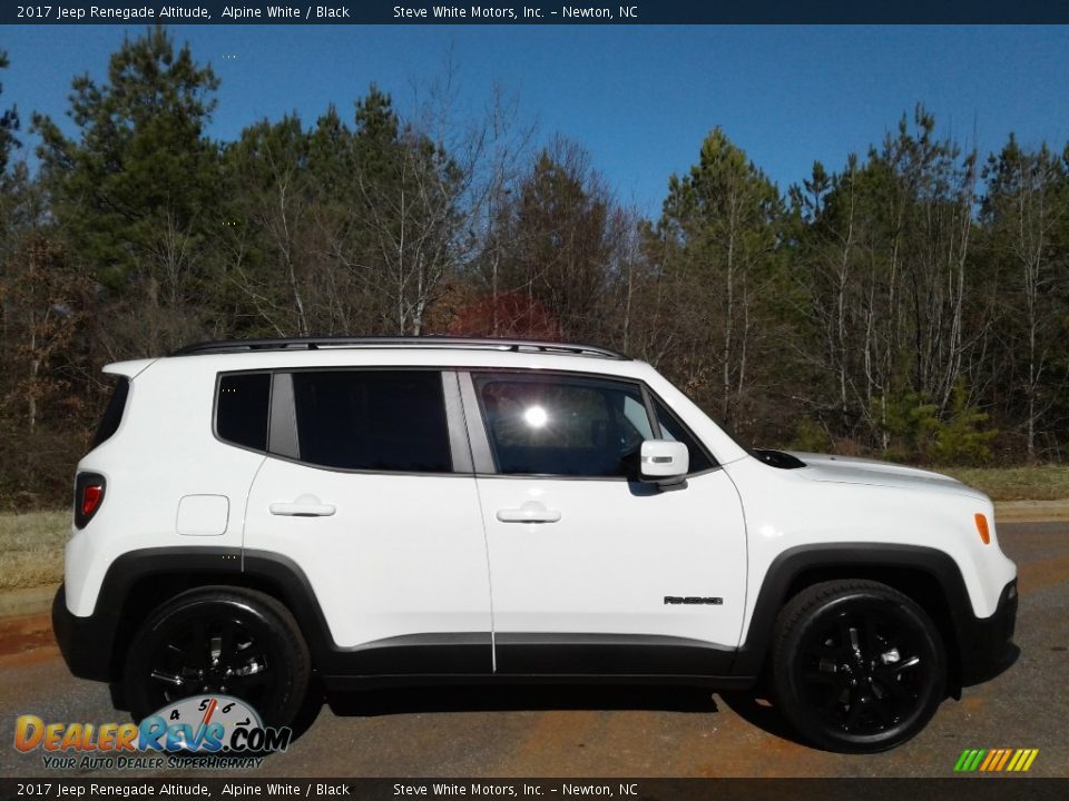 2017 Jeep Renegade Altitude Alpine White / Black Photo #5
