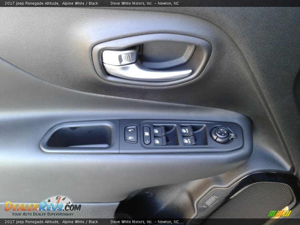 2017 Jeep Renegade Altitude Alpine White / Black Photo #9