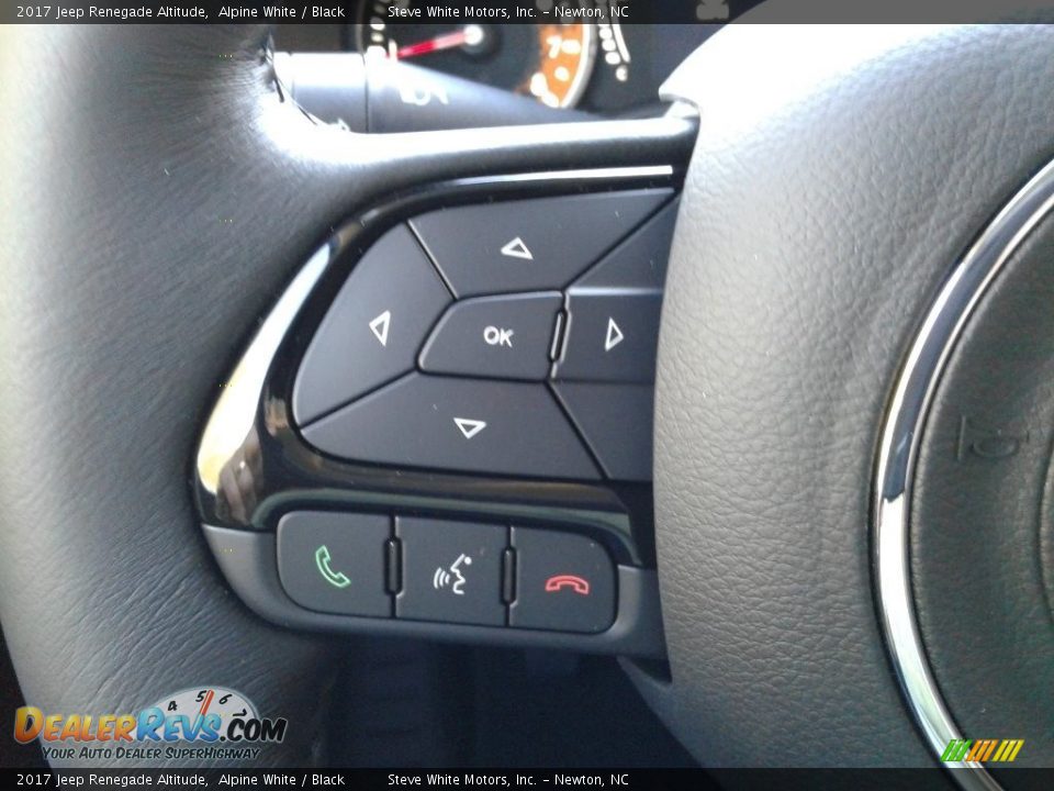 2017 Jeep Renegade Altitude Alpine White / Black Photo #16