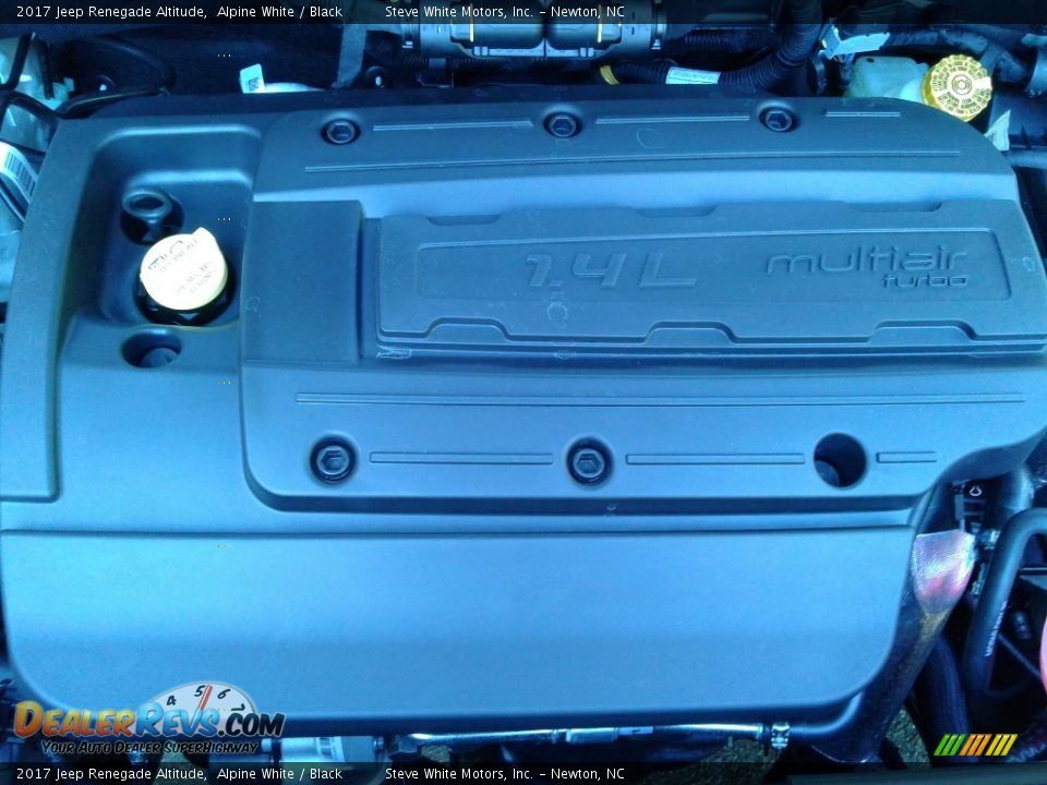 2017 Jeep Renegade Altitude Alpine White / Black Photo #26