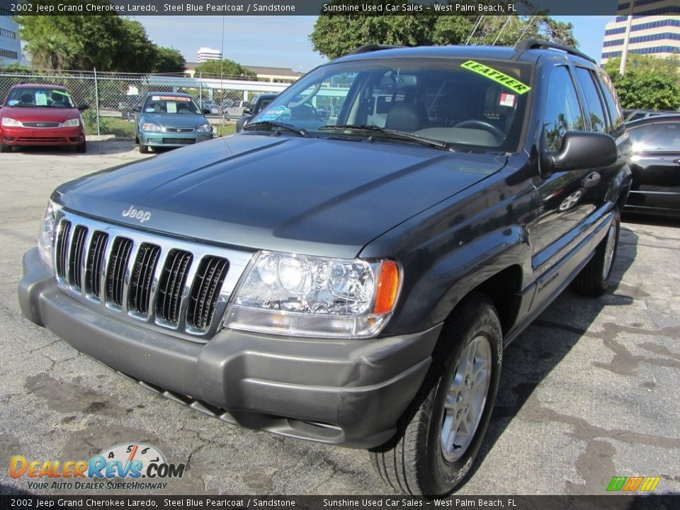 2002 Jeep Grand Cherokee Laredo Steel Blue Pearlcoat / Sandstone Photo #5