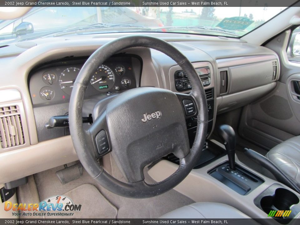2002 Jeep Grand Cherokee Laredo Steel Blue Pearlcoat / Sandstone Photo #10