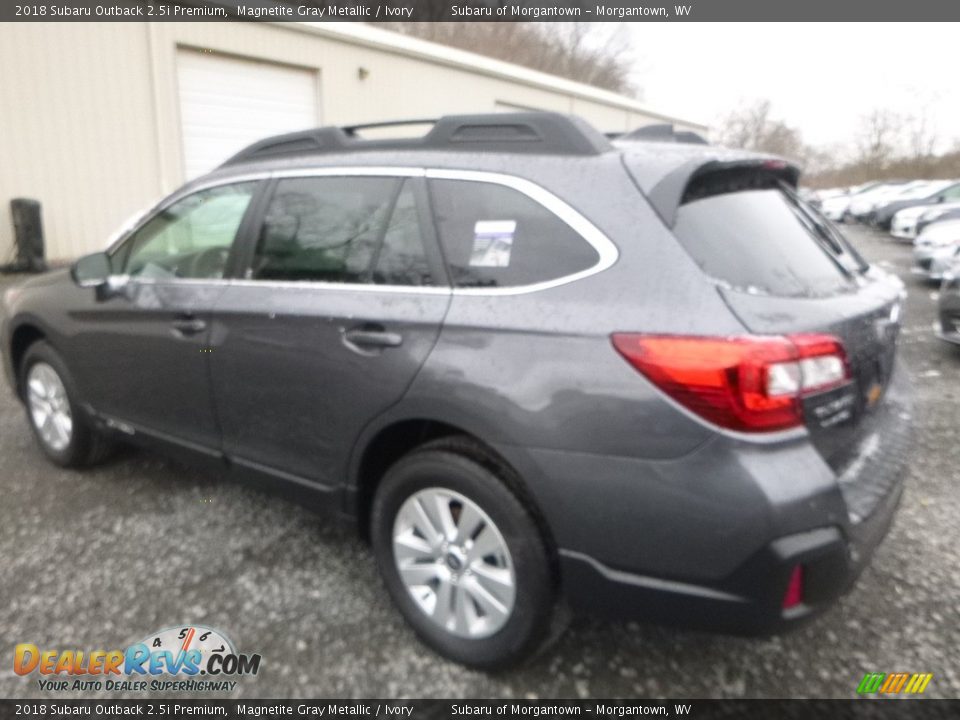 2018 Subaru Outback 2.5i Premium Magnetite Gray Metallic / Ivory Photo #6