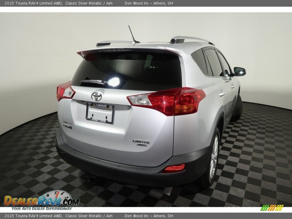 2015 Toyota RAV4 Limited AWD Classic Silver Metallic / Ash Photo #14