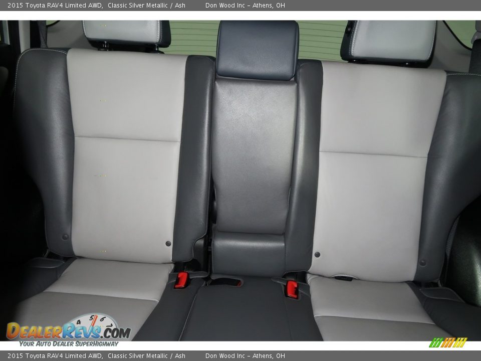 2015 Toyota RAV4 Limited AWD Classic Silver Metallic / Ash Photo #20