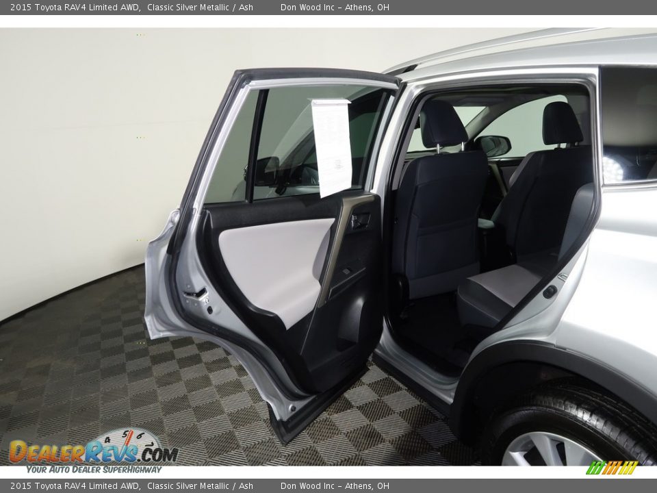 2015 Toyota RAV4 Limited AWD Classic Silver Metallic / Ash Photo #27